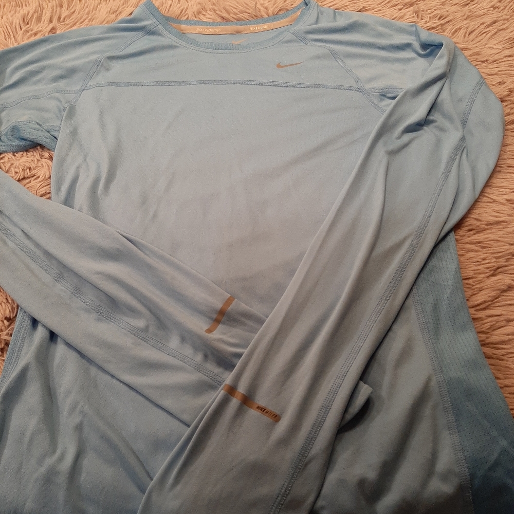 Nike Miler Running Top Size Small